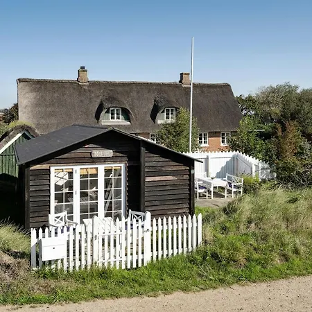 Charming Tiny House In Sonderho