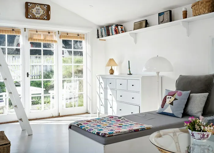 Dom wakacyjny Charming Tiny House In Sonderho