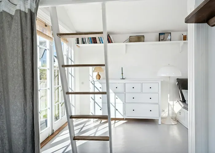 Dom wakacyjny Charming Tiny House In Sonderho *